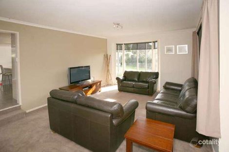Property photo of 8 Chatswood Close Glen Waverley VIC 3150