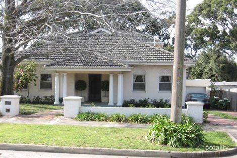 27 Orrong Cres, Camberwell, VIC 3124