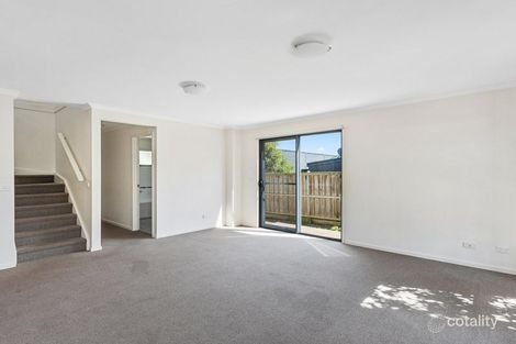 Property photo of 2/28 Malcliff Road Newhaven VIC 3925