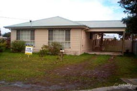 16 Albany Rd, Cowes, VIC 3922