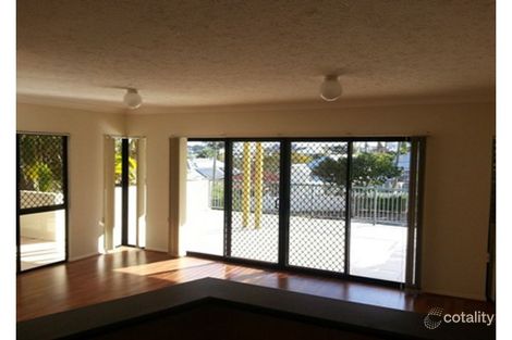 Property photo of 4/12 Longlands Street East Brisbane QLD 4169