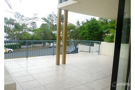 Property photo of 4/12 Longlands Street East Brisbane QLD 4169