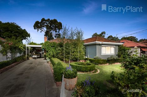 Property photo of 40 Henley Street Pascoe Vale South VIC 3044