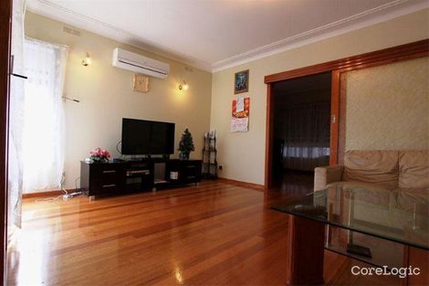 Property photo of 32 Fremont Parade Sunshine West VIC 3020