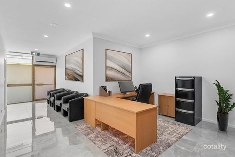 32/21-25 Lake St, Cairns City, QLD 4870
