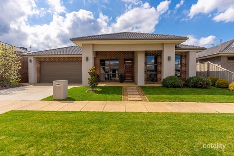 Property photo of 13 Signature Drive Alfredton VIC 3350