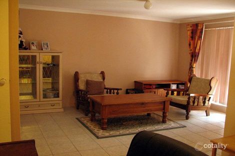 Property photo of 3 Aroona Way Maddington WA 6109
