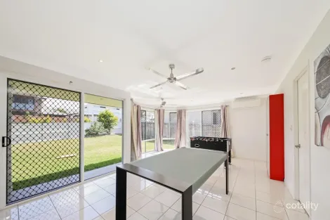 Property photo of 3 Seeana Crescent Bridgeman Downs QLD 4035