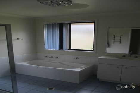 Property photo of 20 Boddington Way Horsley NSW 2530