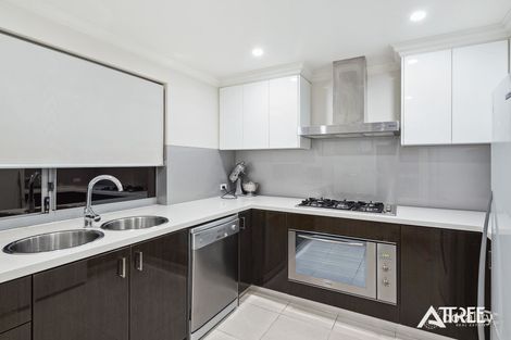 Property photo of 234 Castlewood Parkway Southern River WA 6110