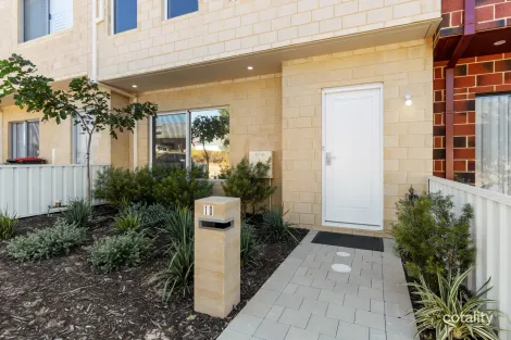 Property photo of 10 The Straits Clarkson WA 6030