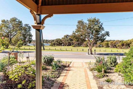 99 Goollelal Dr, Kingsley, WA 6026