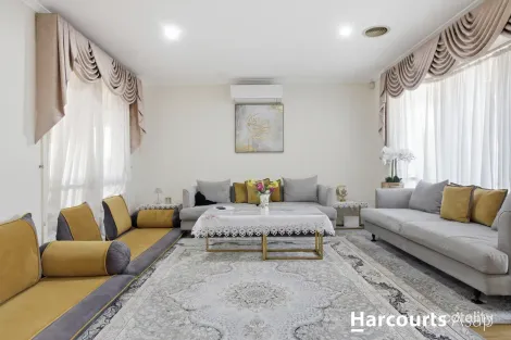 104 Saffron Dr, Narre Warren, VIC 3805