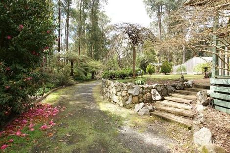 Property photo of 43 Hacketts Creek Road Three Bridges VIC 3797