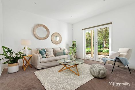 Property photo of 5 Sherman Mews Macleod VIC 3085