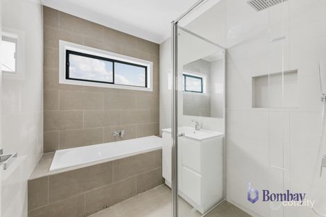 Property photo of 16 Botwood Street Mickleham VIC 3064