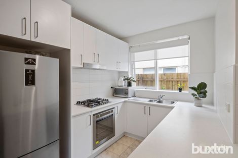 Property photo of 2/6 Dulcie Grove Bentleigh VIC 3204