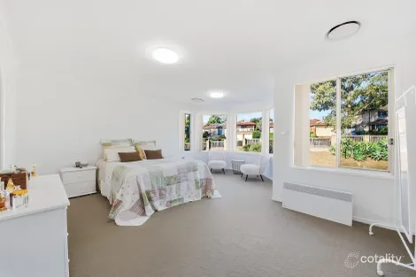 Property photo of 3 Crystal Way Mount Annan NSW 2567