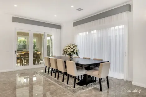 Property photo of 67 Moishe Circuit Springvale VIC 3171