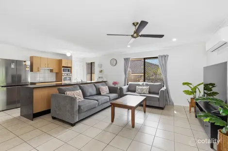 Property photo of 40 Bufalino Parkinson QLD 4115