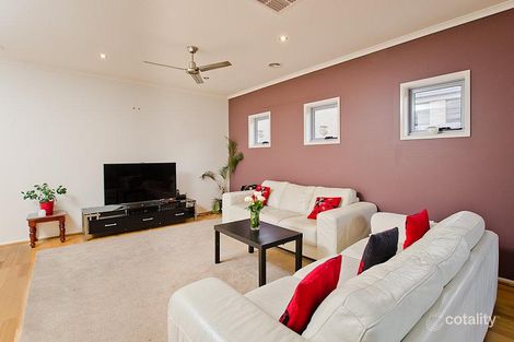 Property photo of 17 McKillop Avenue Epping VIC 3076