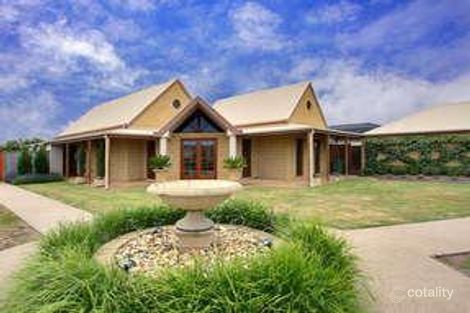 21 Balcombe Dr, Mount Martha, VIC 3934