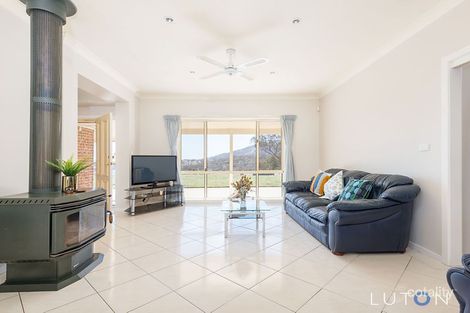 Property photo of 60 Sherwood Place Royalla NSW 2620