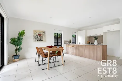 Property photo of 14 Panama Road Cranbourne West VIC 3977