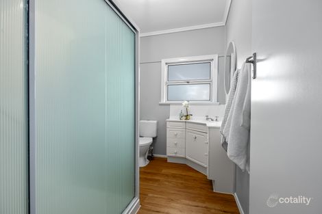 Property photo of 24 Boundary Street Bundamba QLD 4304