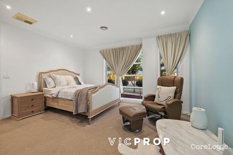 Property photo of 21 Citybay Drive Point Cook VIC 3030
