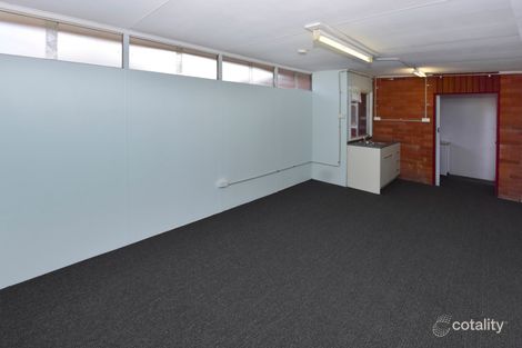18 Craigend St, Wyoming, NSW 2250
