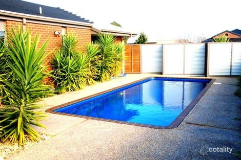 Property photo of 15 Brambuck Avenue Kialla VIC 3631