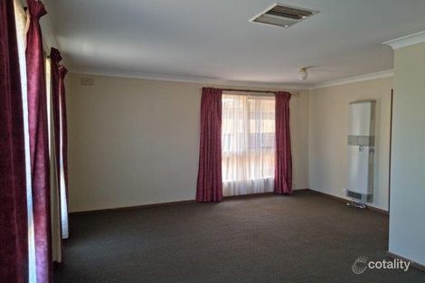 Property photo of 50 Kookaburra Avenue Werribee VIC 3030