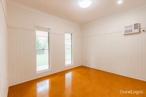 Property photo of 35 Octagonal Crescent Kelso QLD 4815