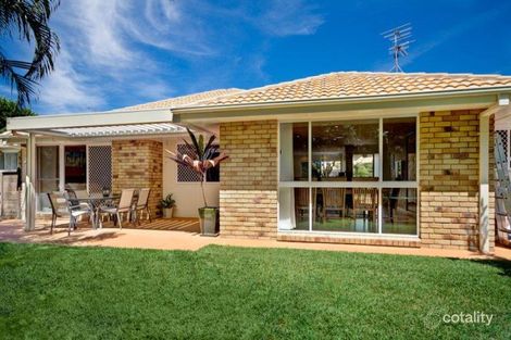 Property photo of 2/56-58 Jarnahill Drive Mount Coolum QLD 4573