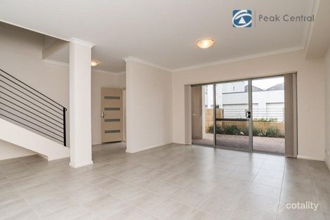 Property photo of 2/65 Baler Court Hammond Park WA 6164