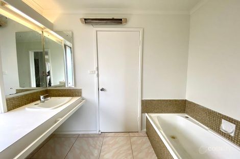 Property photo of 27 Appian Drive Albanvale VIC 3021