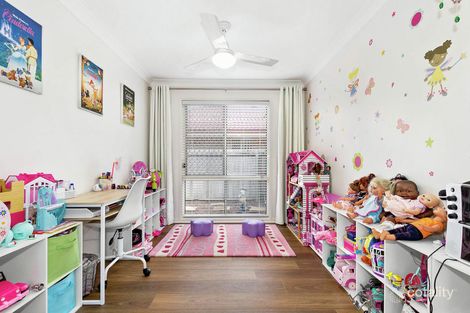 Property photo of 10 Whitfield Crescent North Lakes QLD 4509