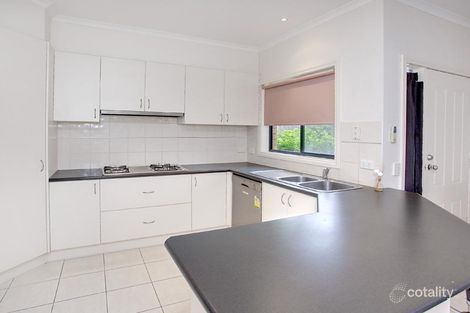Property photo of 2/5 Brunel Road Seaford VIC 3198