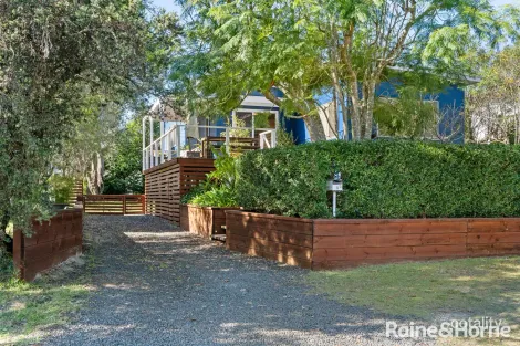 Property photo of 8 Normandy Street Narrawallee NSW 2539