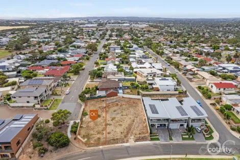 Property photo of 1 Tingira Drive O'Sullivan Beach SA 5166