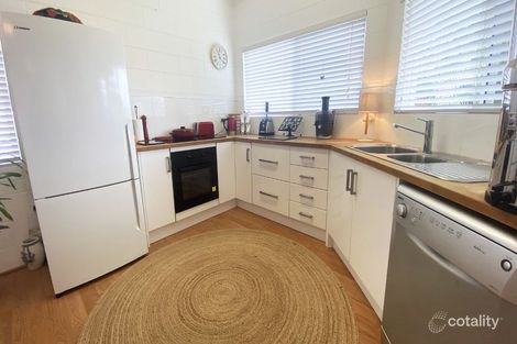 Property photo of 53 Holland Street Wongaling Beach QLD 4852