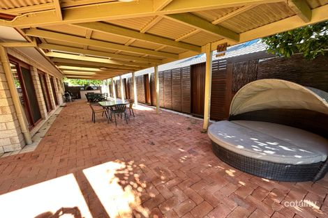 Property photo of 2 Barracks Close Dubbo NSW 2830