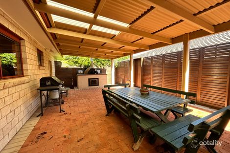 Property photo of 2 Barracks Close Dubbo NSW 2830