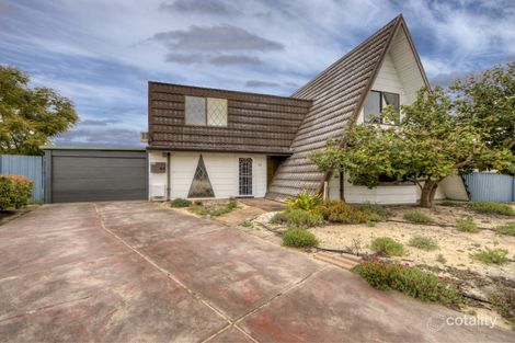 Property photo of 11 Tarata Way Forrestfield WA 6058