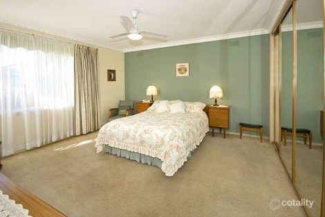 Property photo of 33 Arcade Way Avondale Heights VIC 3034