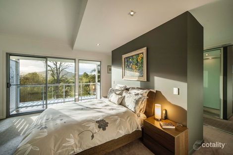 Property photo of 61 Simpsons Road Bardon QLD 4065