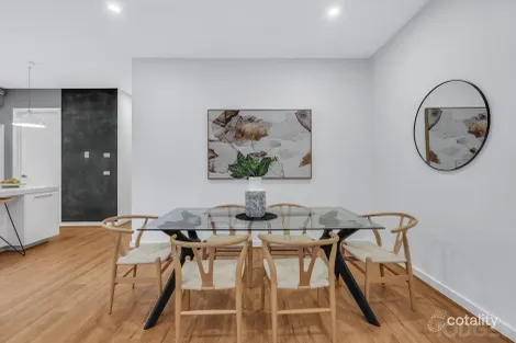 Property photo of 11 Evergreen Circuit Cheltenham VIC 3192