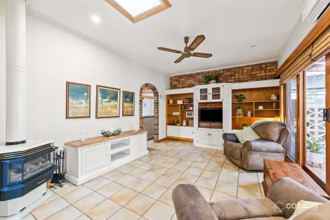 Property photo of 172 Railway Terrace Taperoo SA 5017