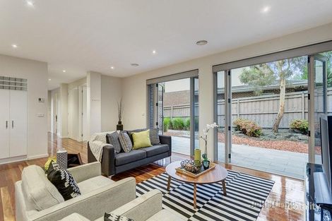 Property photo of 1/77 Larch Crescent Mount Waverley VIC 3149
